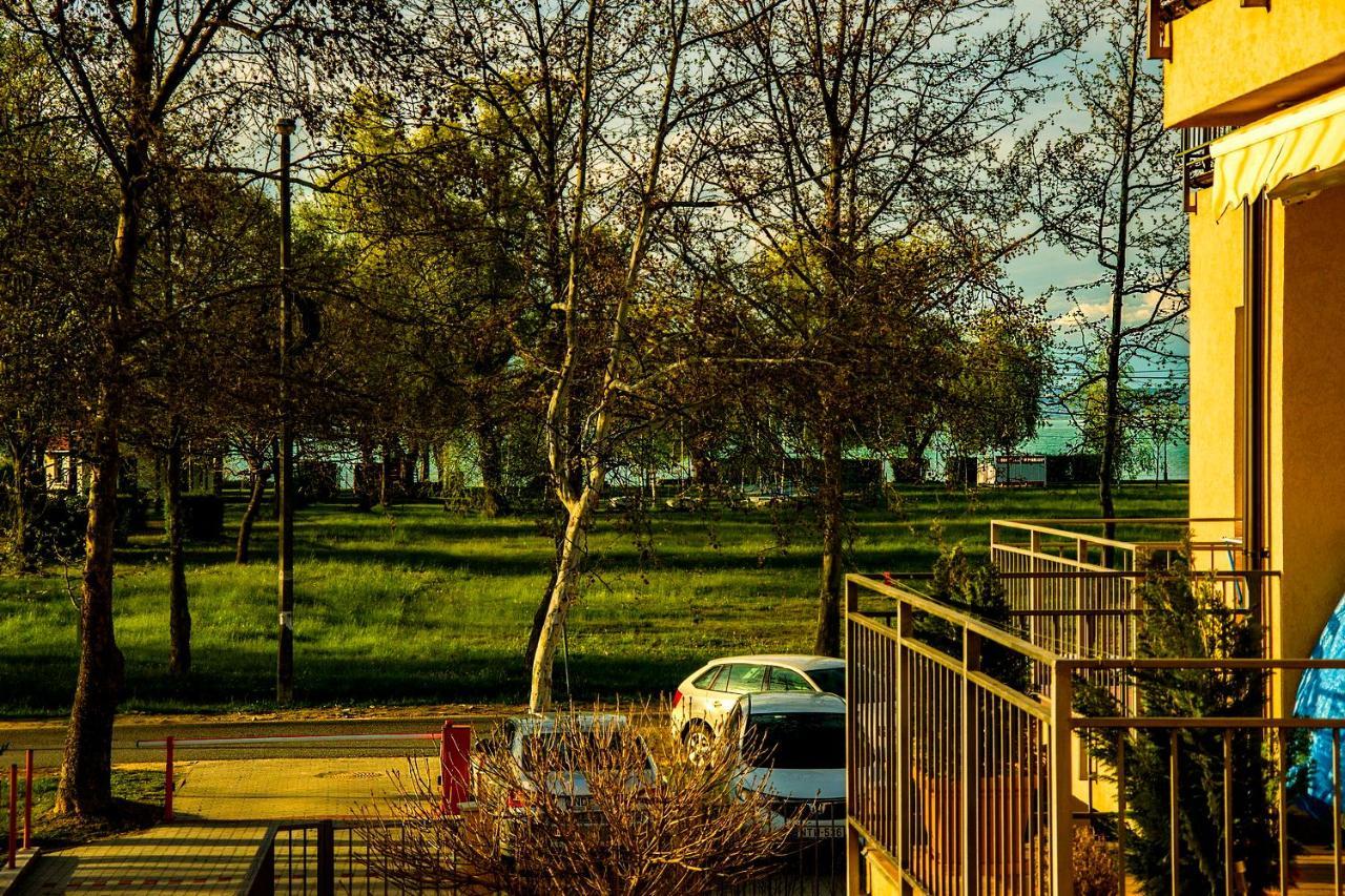 Ferienwohnung Panorama Apartman Zamárdi Exterior foto